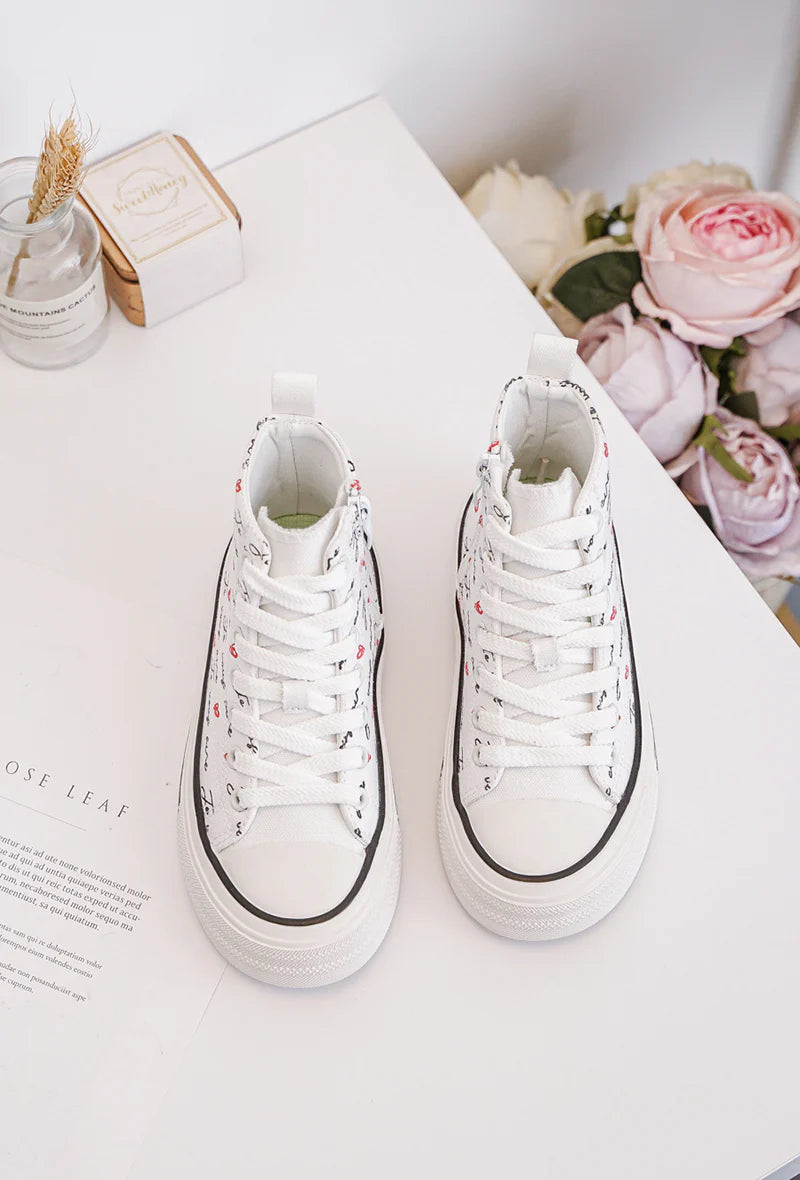 Baskets Montantes Enfant Blanc – Imprimé « Je vous aime » – Chaussures Enfant à Lacets