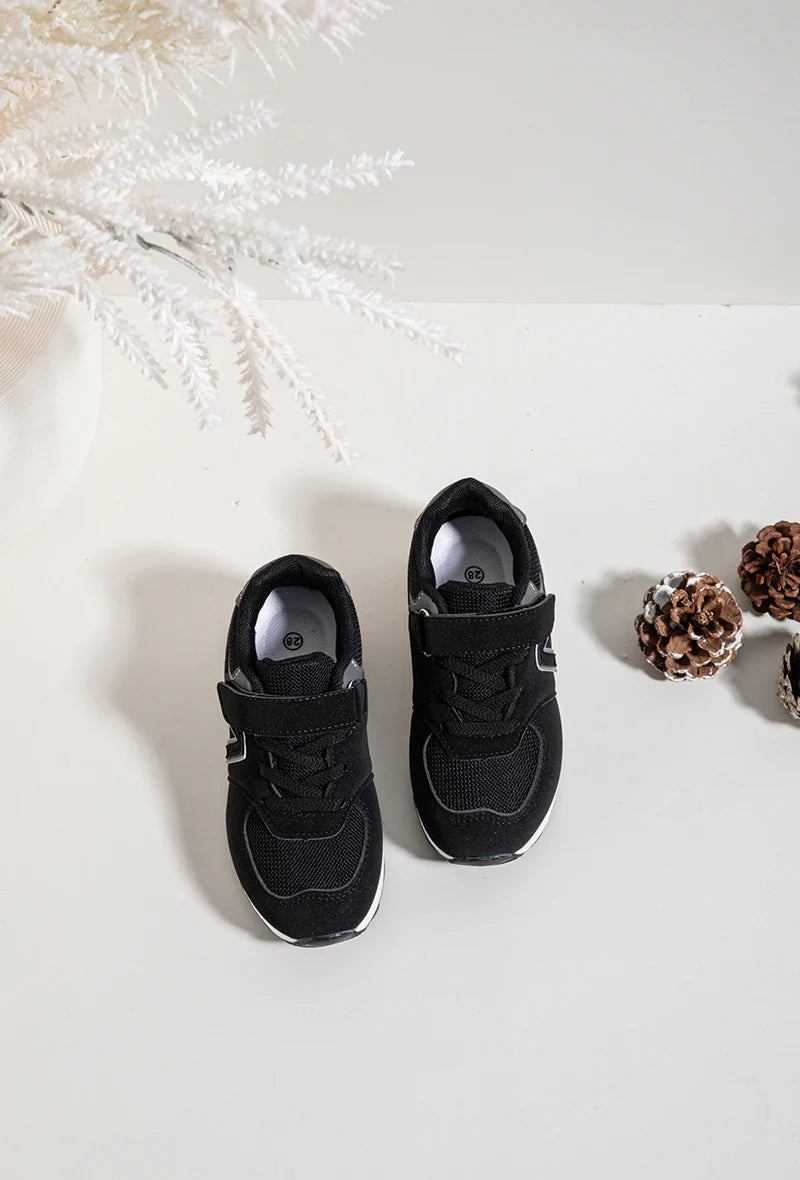 Baskets Enfant à Scratch – Chaussures Sport Enfant – Confortables et Légères – Noir et Gris