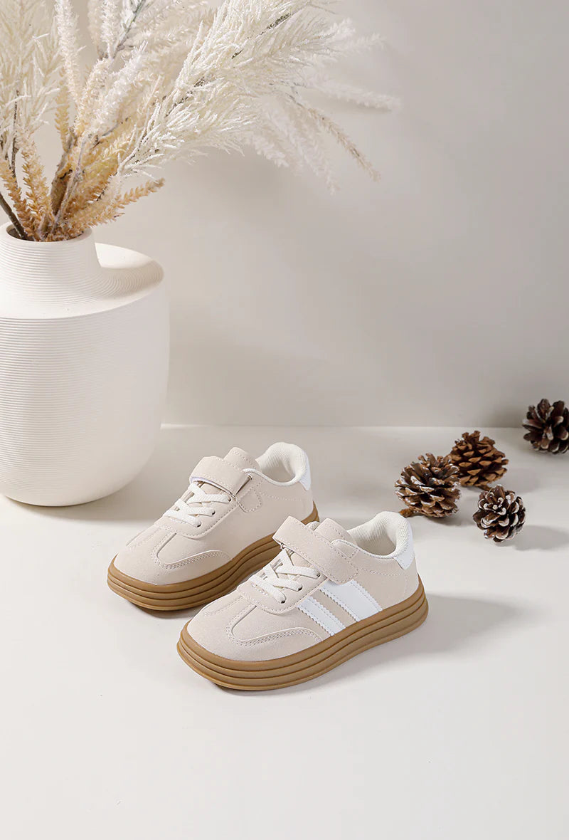 Baskets Enfant Beige à Bandes Blanches – Semelle Épaisse Camel – Chaussures Enfant