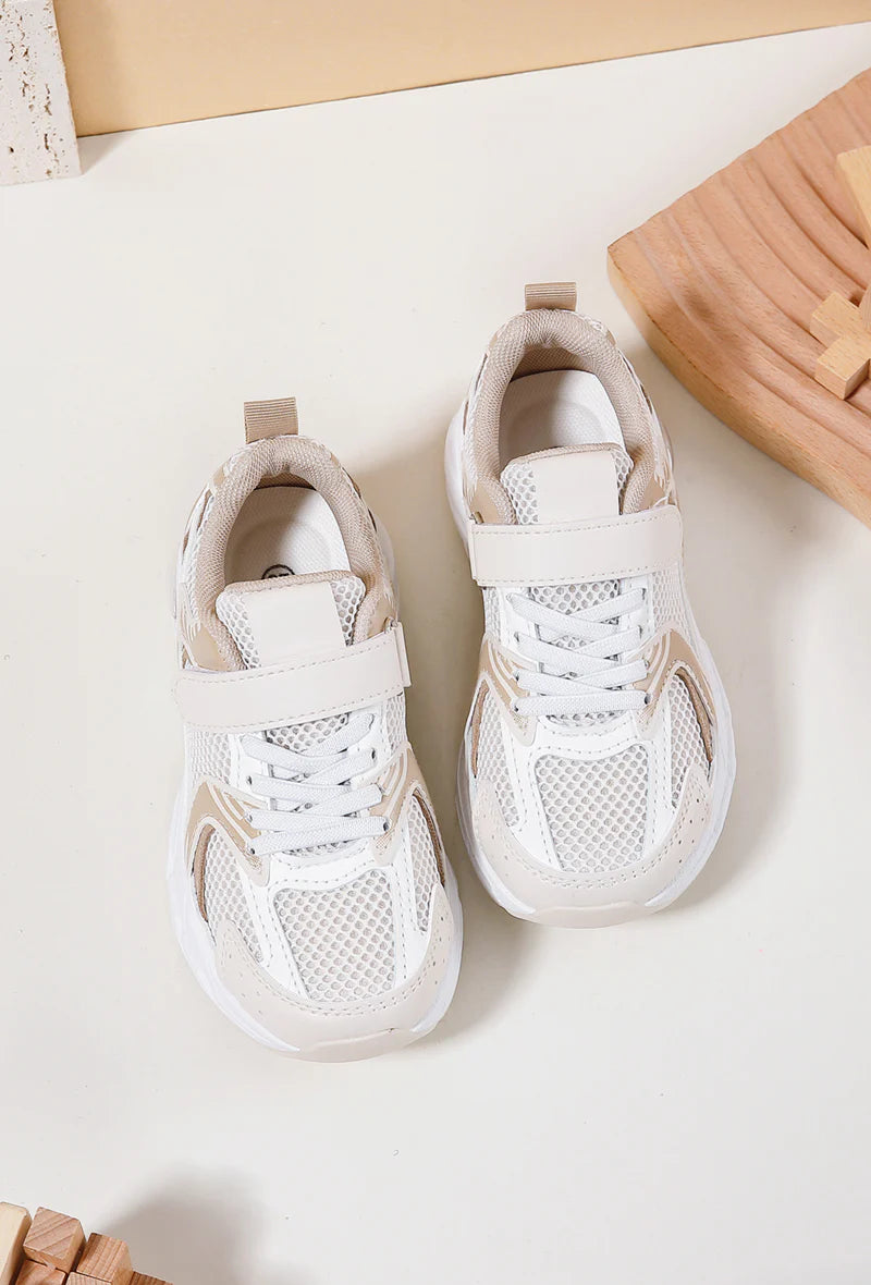 Baskets Enfant à Scratch – Chaussures Sport Enfant – Confortables et Légères – Beige et Blanc