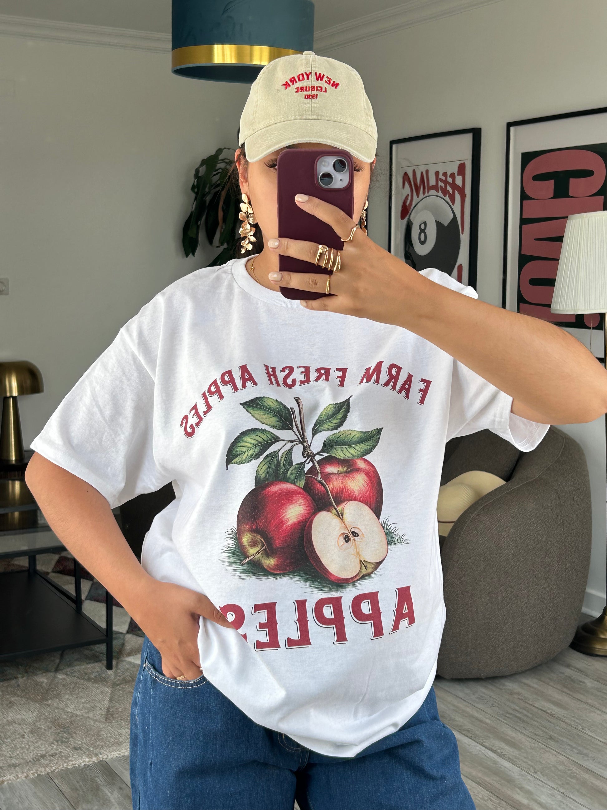T-shirt Apple